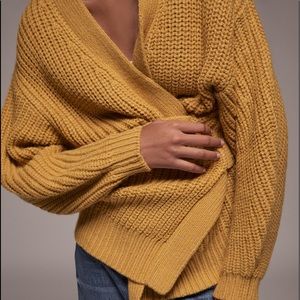 Tied knit sweater in OCHRE